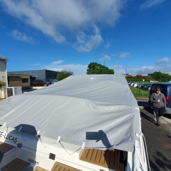 Purchase Flat roof Quicksilver Activ 675 Cruiser deck