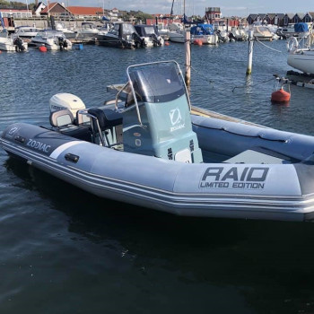 Purchase Rear port seat cushion Zodiac Pro Open 550