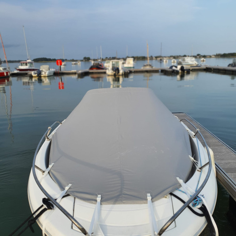 Purchase Flat cover deck Jeanneau Cap Camarat 6.5 CC S1