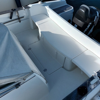 Purchase Bénéteau Ombrine 630 Seat Cushion