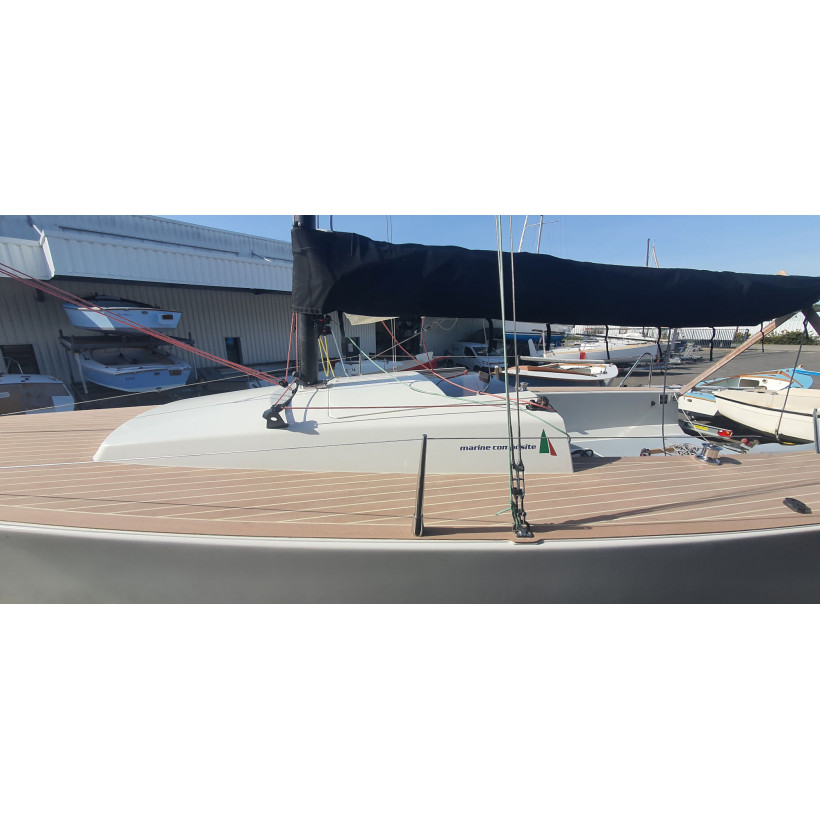 Purchase Flat cover deck Marine Composite Bihan 6.50