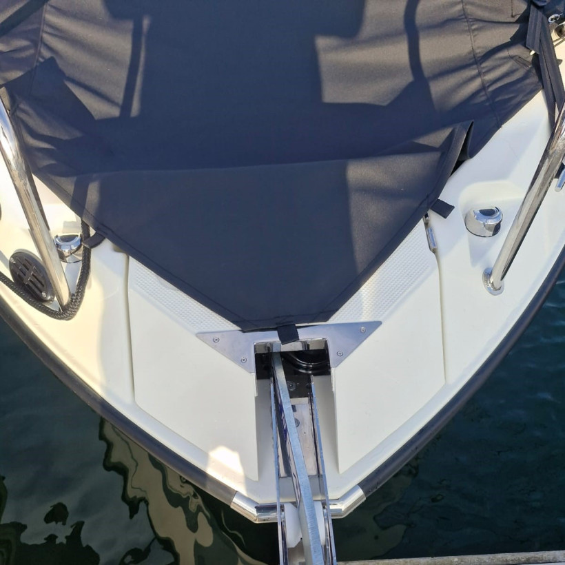 Purchase Flat roof Quicksilver Activ 675 Bowrider deck
