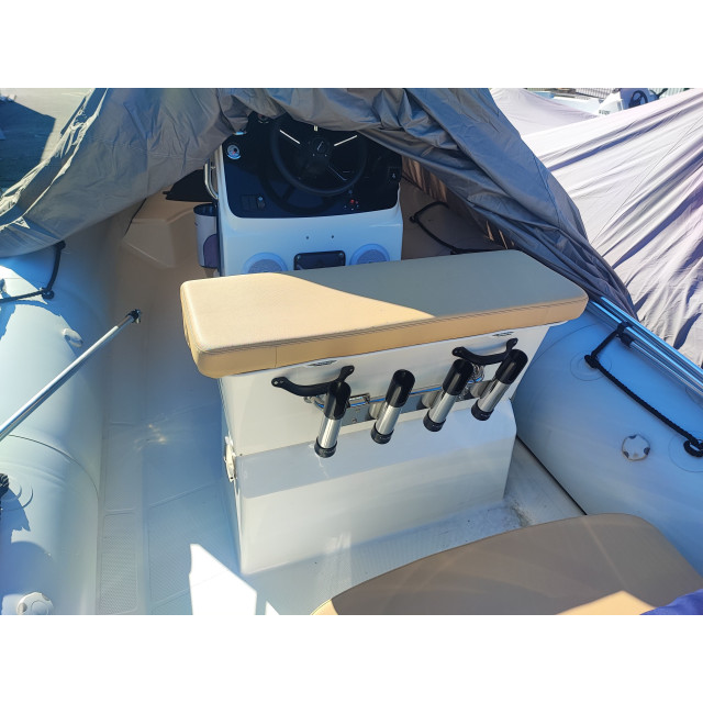 Achat Housse de siège bolster avec support de cannes Bombard Sunrider 650