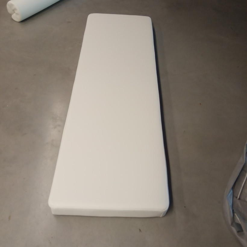 Achat Coussin Assise banquette arrière Jeanneau Cap Camarat 515 Style