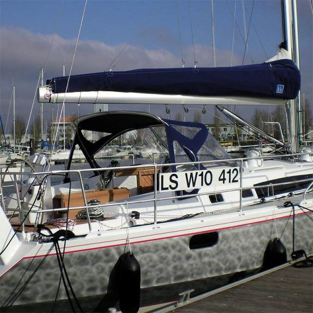 Purchase Spray Hood Alubat OVNI 495