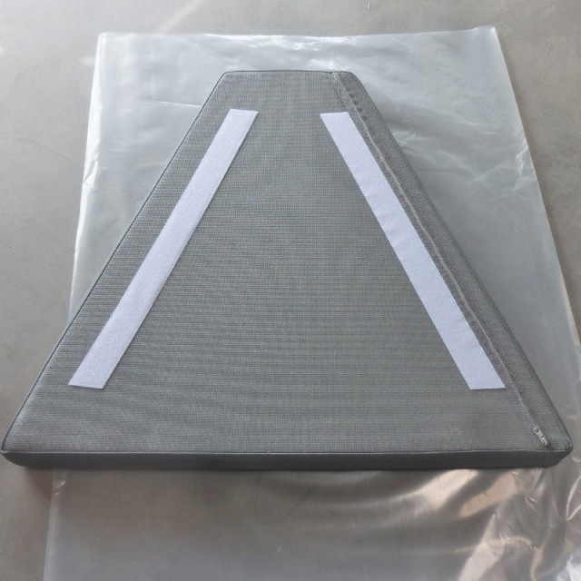 Purchase Bow cushion for Manta 610 Mooring