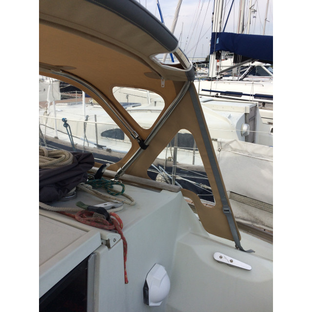 Purchase Spray Hood Dufour 31