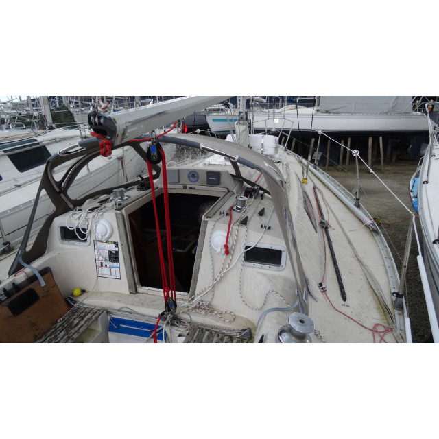 Purchase Spray Hood Bénéteau First 32