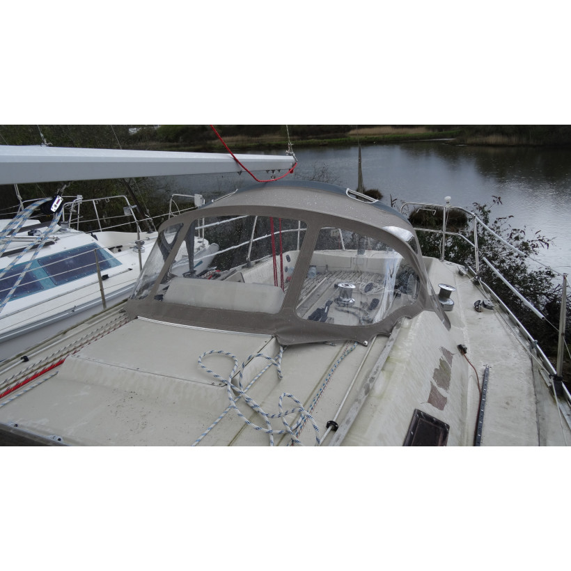 Purchase Spray Hood Bénéteau First 32