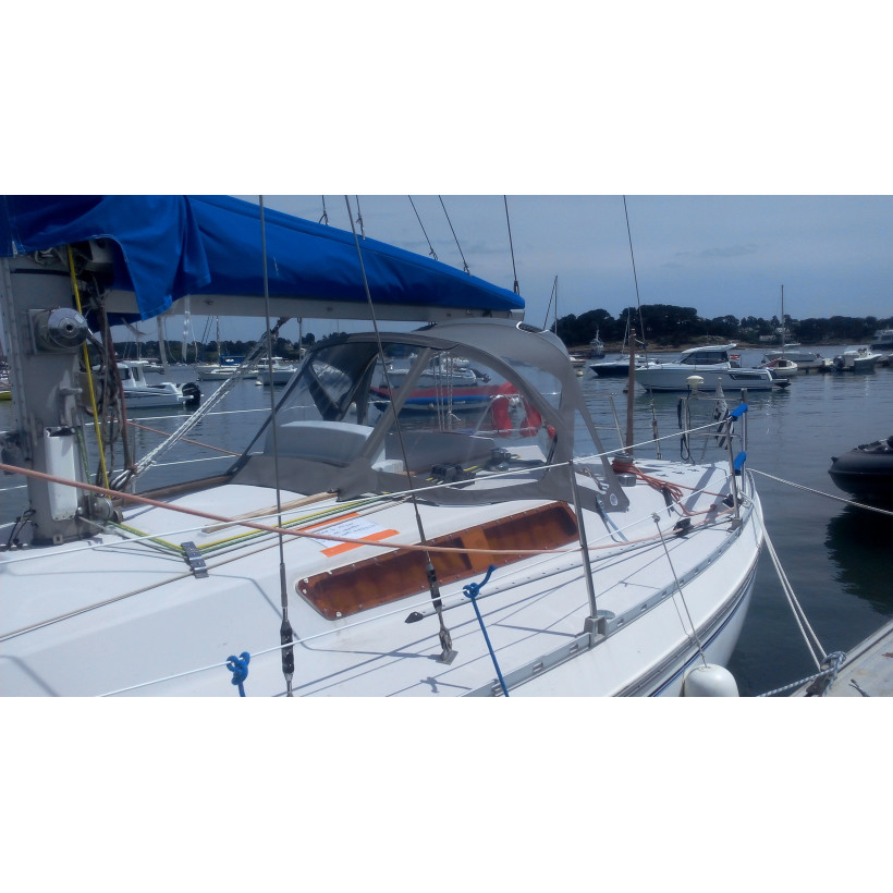 Purchase Spray Hood Jeanneau Melody