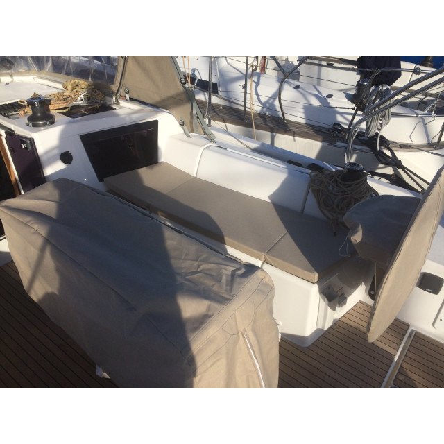 Purchase Helmsman cushions Dufour 390GL