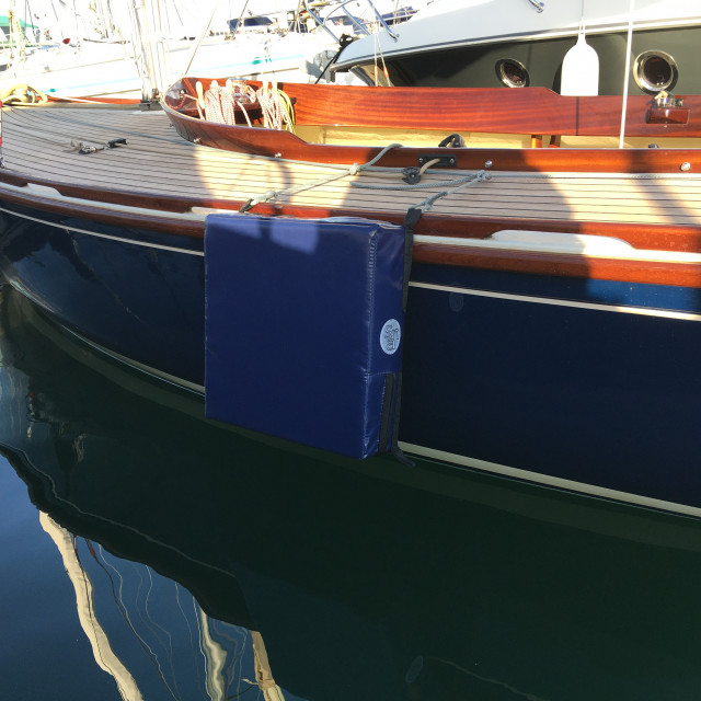 Purchase Flat splash guard