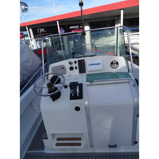 Purchase Jeanneau Cap Camarat 695 console cover Purchase Jeanneau Cap Camarat 695 console cover