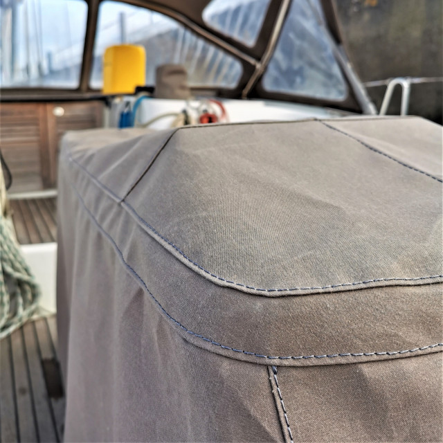 Purchase Oceanis 46 Standard Table Cover