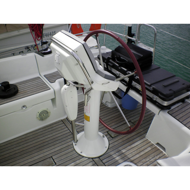 Purchase Steering wheel cover for Bénéteau Oceanis 34