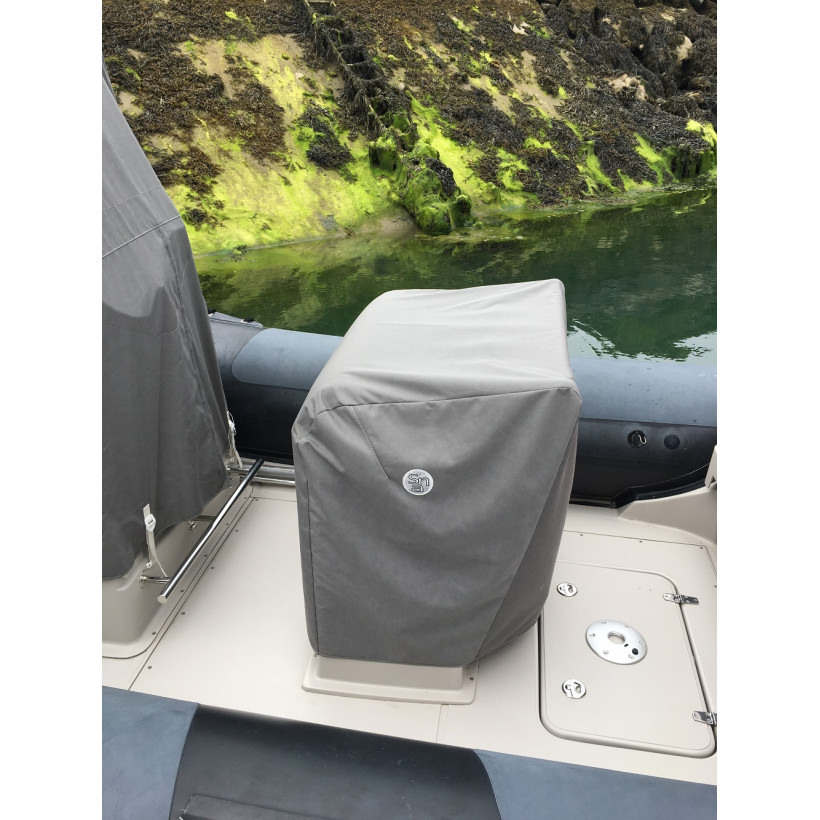 Purchase Manta 680 leaning post cover