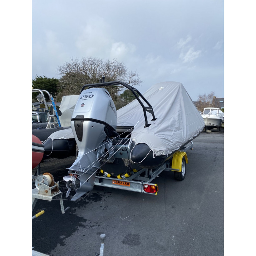 Purchase Winter cover for Bombard Explorer 700