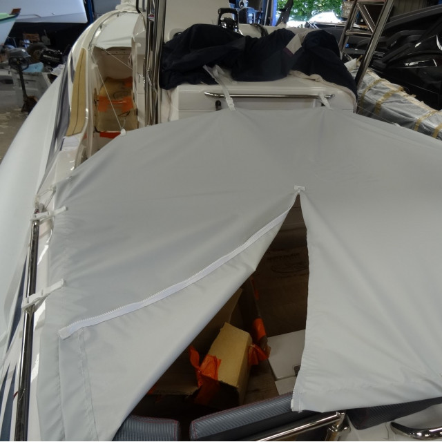 Purchase Front and rear seat covers ZAR 85 SL