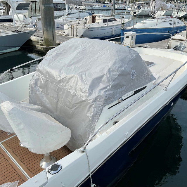 Purchase Jeanneau Cap Camarat 7.5 WA S2 Console Cover