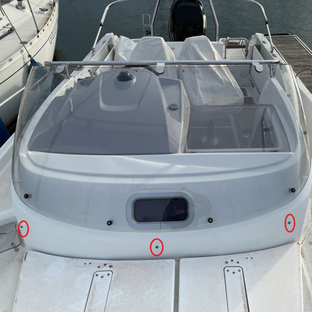 Purchase Jeanneau Cap Camarat 7.5 WA S2 Console Cover